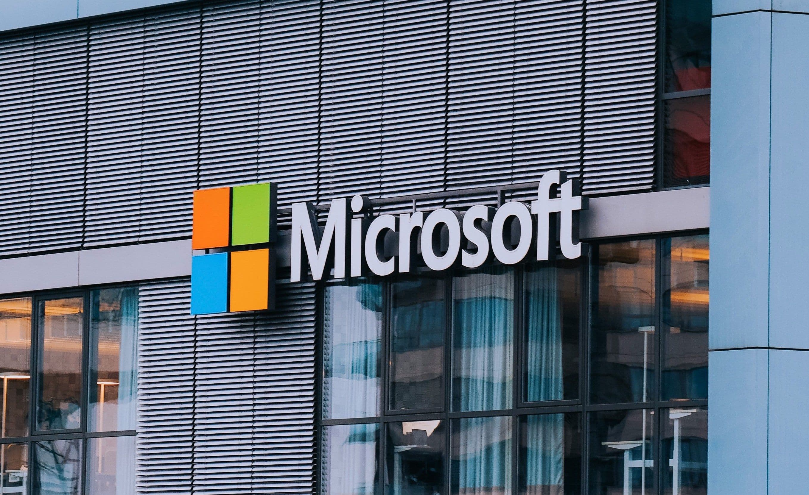 Microsoft AI Chief Predicts AI Will Automate Most White-Collar Work Within 18 Months